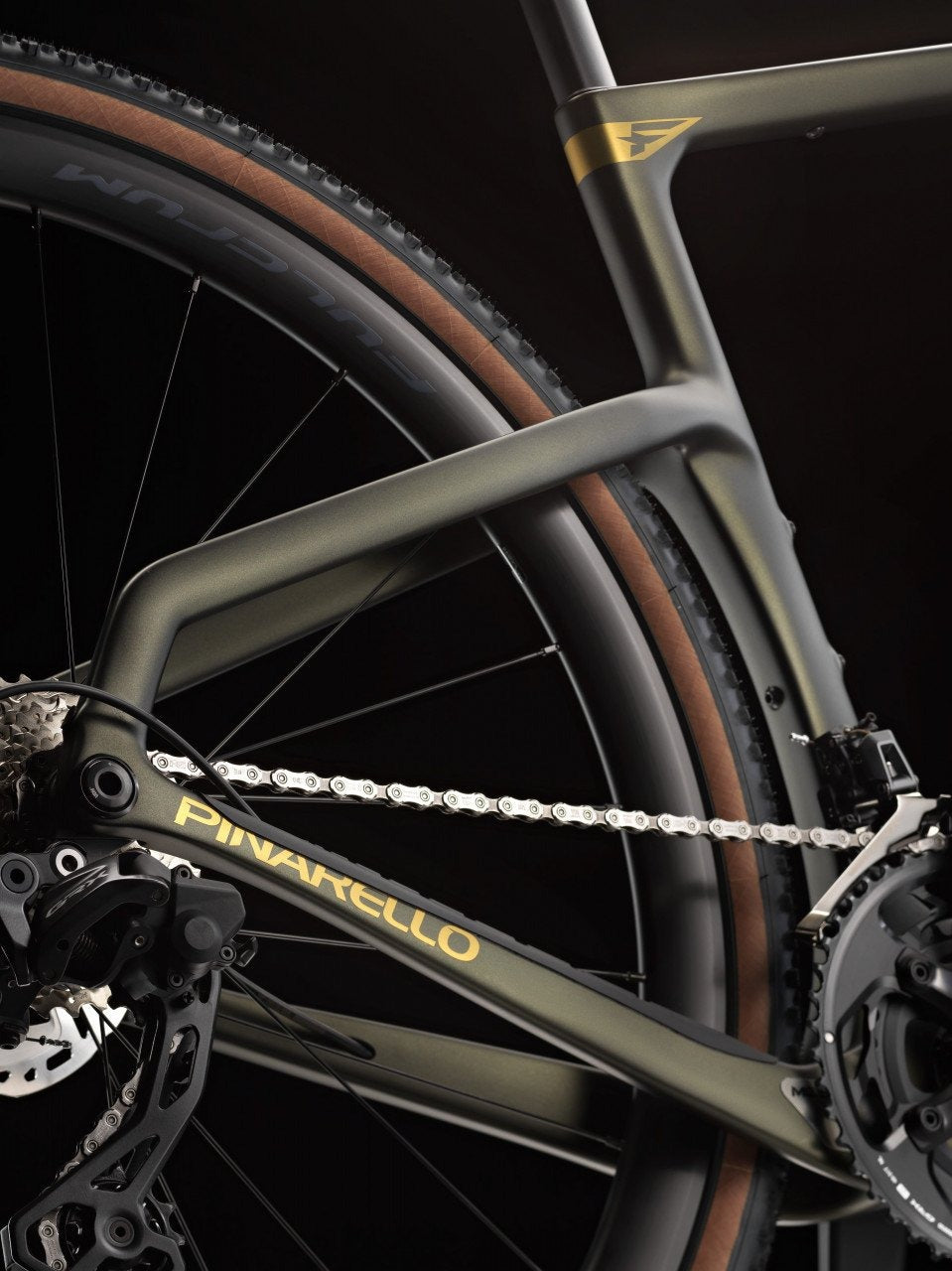 Pinarello Grevil F3 Apex AXS DT Swiss 1800